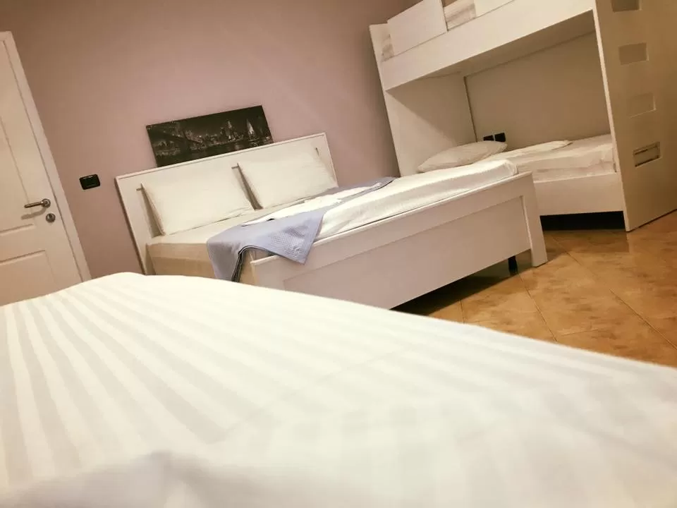 Envi 16 - STD for 5 pax 1.jpg